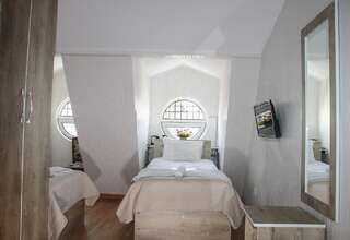 Отель Hotel Residence Hill Тбилиси Двухместный номер с 2 отдельными кроватями-3